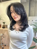 ヌエン 渋谷(NU/EN)&nbsp;重ためミディアムレイヤー/バタフライカット/ハッシュカット