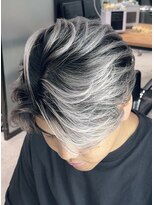 サロウィン 下北沢(SALOWIN)&nbsp;ホワイトシルバーのシャドールーツ