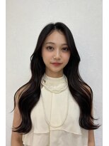 ノラキチジョウジ(NORA KICHIJOJI) 顔周りレイヤーカットシースルーバング耳かけくびれミディアム
