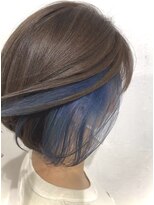 ワースホワイル(WORTH WHILE) 大人ガーリーダークアッシュミディアムレイヤーカットブリーチ