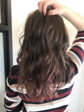 アールサロン アオヤマ(Rr SALON AOYAMA) プラチナミネコラカラー／インナーカラー