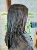 艶髪セミロング