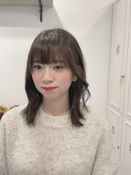 ティラベント 南船場店(tiravento) 韓国/レイヤーカット/顔周りカット/エギョモリ/10代/20代