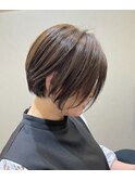 ショートボブ