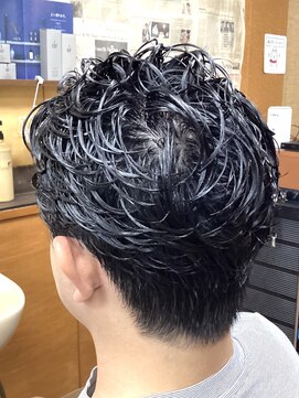 コダマ 新大塚店(KODAMA) メンズツーブロックパーマスタイル（ベリーショート）