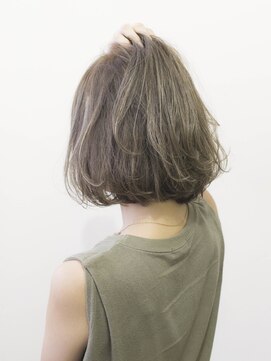 トトサ ルティア(TOTOSA Rutia) ミディアムスタイル