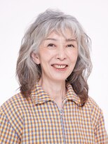 アヴァンス プロデュース バイ エガオ 大阪梅田店(AVANCE. PRODUCED by EGAO)&nbsp;50代・60代のグレイヘアの方に◎似合わせウェーブ