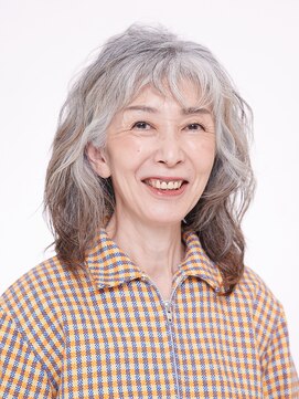 アヴァンス プロデュース バイ エガオ 大阪梅田店(AVANCE. PRODUCED by EGAO) 50代・60代のグレイヘアの方に◎似合わせウェーブ