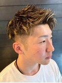 メンズカット ツーブロック メンズパーマ ハイライト 刈り上げ