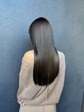 ロール 博多(Role) レイヤーカット小顔に見せるヘア/韓国ヘア/髪質改善/福岡/博多