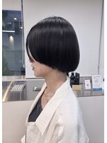 ホワイト キタサンドウ(WHiTE kitasando) マッシュショート/ショートボブ/マッシュボブ