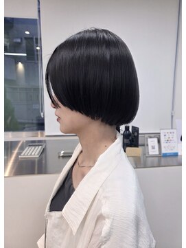 ホワイト キタサンドウ(WHiTE kitasando) マッシュショート/ショートボブ/マッシュボブ