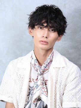 ルーシー 渋谷(LUCEY) ツイストスパイラルパーマ波巻きパーマシャドウパーマメンズ