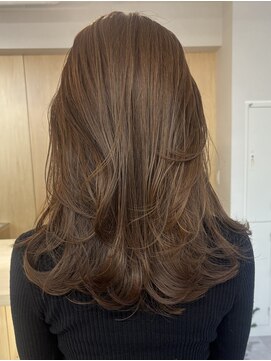 フルリール(fleurir) 顔周りレイヤー/ヘーゼルベージュ/ロングレイヤー