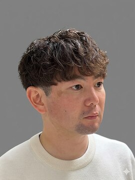 グロウ 博多店(growth) シャドウパーマ