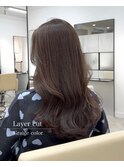 セミロングレイヤー/グレージュ/艶髪/ワンカール/レイヤー前髪