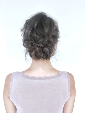 セレスト 荻窪店(CELESTE) ルーズ感たっぷり♪フェミニンお呼ばれアップ^_^  Celeste荻窪