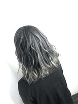 マテリアル(material) ホワイトバレイヤージュ