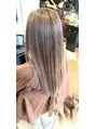 アース 八戸店(HAIR & MAKE EARTH)&nbsp;細かいハイライトをたくさん入れてます！自然にハイトーンに