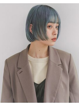アリュウル 表参道(ALLURE) ぱつっとボブ 前上がり ターコイズ ブルー グリーン 東垂水