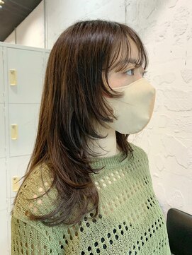 エム(EM) 韓国風レイヤーカットウルフカット前髪カットミルクティーカラー