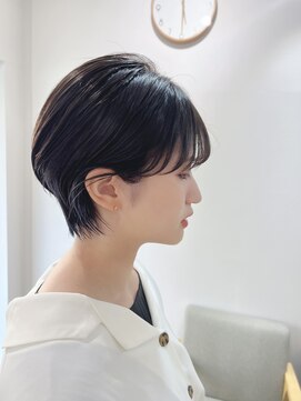 シーナ(scena) シルバー柔らかショート