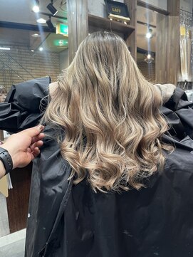 ラフ(LAFF) #バレイヤージュ#グレージュカラー#ボブウルフ#ココアベージュ