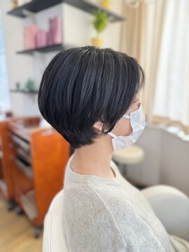 シュヴー 築地(CHEVEUX) 丸みショート