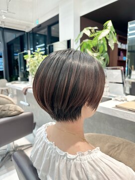 ネイロ 日本橋(NeiRo) 小顔ショートボブカラー大人ショートボブひし形ショートカット