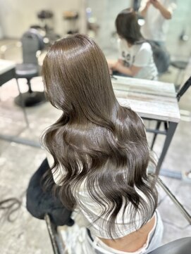 アクション 心斎橋店(ACTION) ロングレイヤーカット　オリーブグレージュ　韓国ヘア