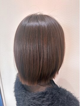 アジュール 倉敷店(Azule) Azule/ベージュ/切りっぱなしボブ