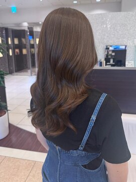 ヴィサージュ ギンザ VISAGE GINZA 大人可愛い艶感ウェーブ