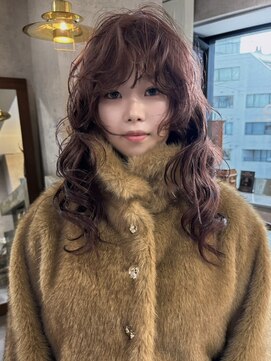 イル(iLe.) レイヤーカット/ウルフカット/ブリーチーカラー/ダブルカラー