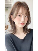 ノイエ 原宿 北参道(NoIE) ミディアムレイヤーバタフライカットハッシュカットダークグレー