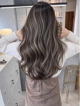 テン(Ten.)の写真/年齢を重ねるごとに気になる髪のお悩みもしっかり解決★大人女性の品性・魅力を最大限に引き出します。