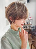 クビレショートボブ