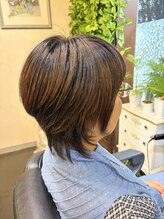 ピヴァーン(Pivoine) 【白髪ぼかし】大人ショート×ココアブラウン