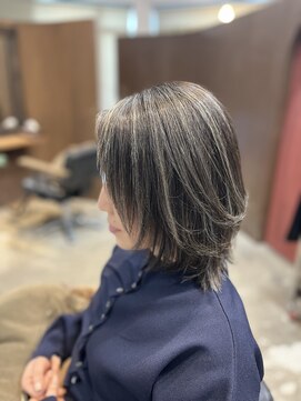 リップス ヘアー(Lips hair) TOKIO縮毛矯正とハイライトカラースタイル♪