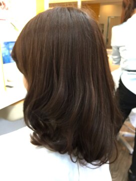 ヘアデザイン ラポール 茨木店(hair design Rapport) ストロベリーピンクアッシュで大人かわいいひし形鎖骨ミディ