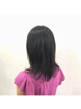 ヘアーアンドメイク ヒューラ 立川店(HAIR&MAKE hurra) ふわ軽セミロングレイヤー