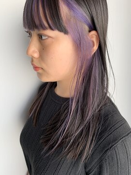 イズ(iss) #フェイスフレーミング #インナーカラー #イヤリングカラー