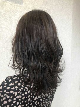 バルス(BLS) 透明感を出した女子力UPカラー【藤枝/髪質改善】