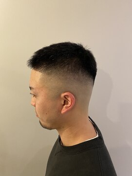 トゥーユー(to you...) バズカット [おしゃれボウズ/短髪/フェードカット/ビジネス]