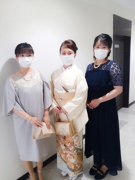 ヘアーアンドメイク ディライト(Hair&Make Delight) 夜会巻き