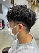 リット×ベリエ(Lit.×belier)&nbsp;ツイストスパイラルパーマ波巻きスパイラル刈り上げマッシュ