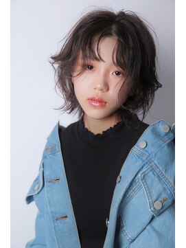 リッシュ(Hair&Eyelash Riche) 黒髪/ひし形シルエット/小顔効果/抜け感/ニュアンス