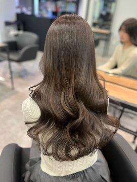 リンドトウキョウ(LINDO TOKYO) 赤みを抑えた透明感オリーブグレージュ