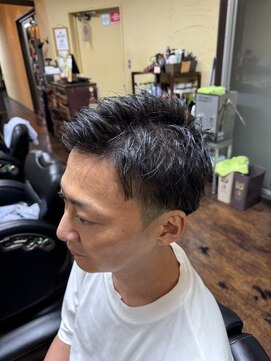 ヘア リーフ(Hair Leaf) ツーブロックスタイル