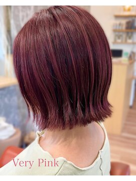 ノエル(NoeL) 外ハネボブ×ピンク、レッド系カラー