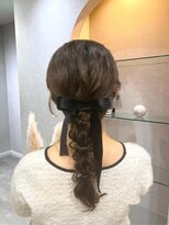 カラークチュール(Color Couture)&nbsp;ミディアムヘア/暗めカラー/デザインカラー/縮毛矯正/くびれヘア